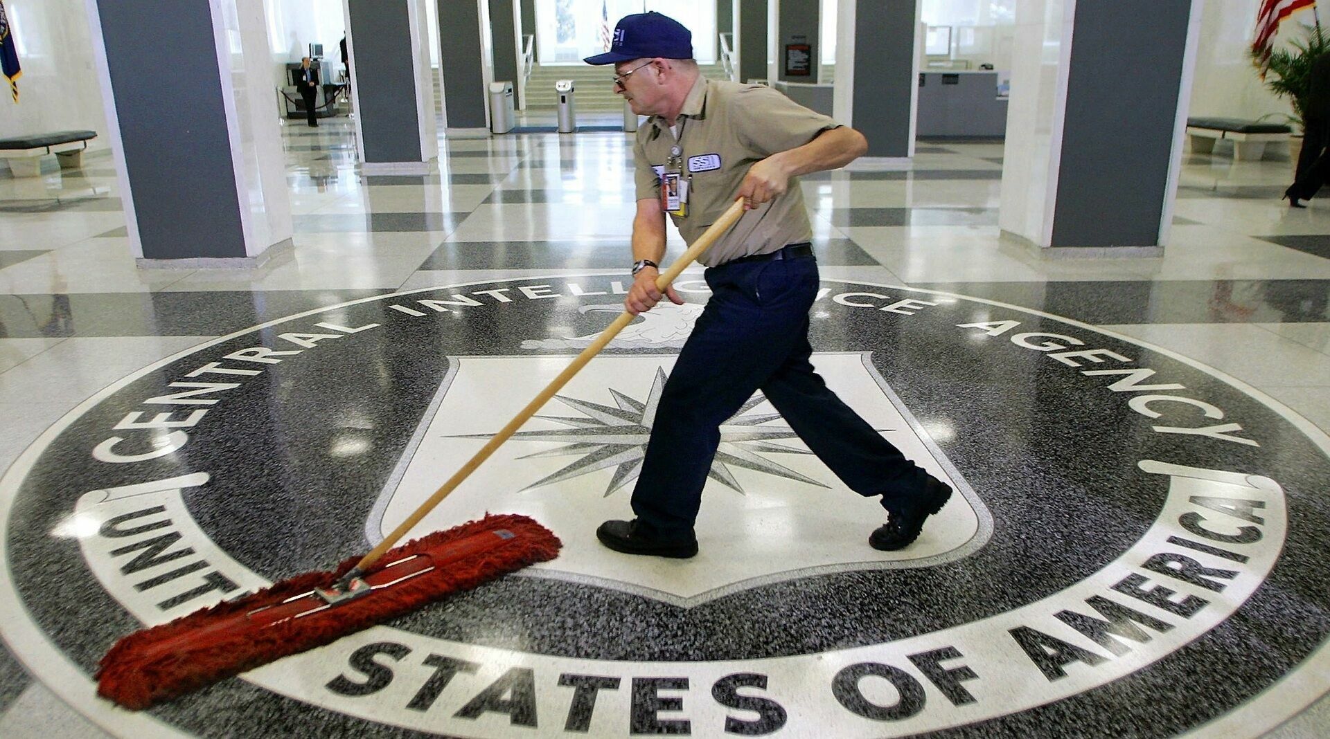 США запретили бывшим сотрудникам ЦРУ становиться иностранными наемниками