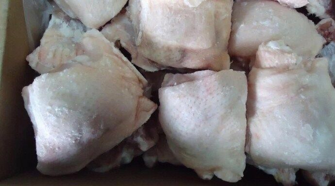 Куриное мясо из Татарстана стало причиной отравления ненецких детей