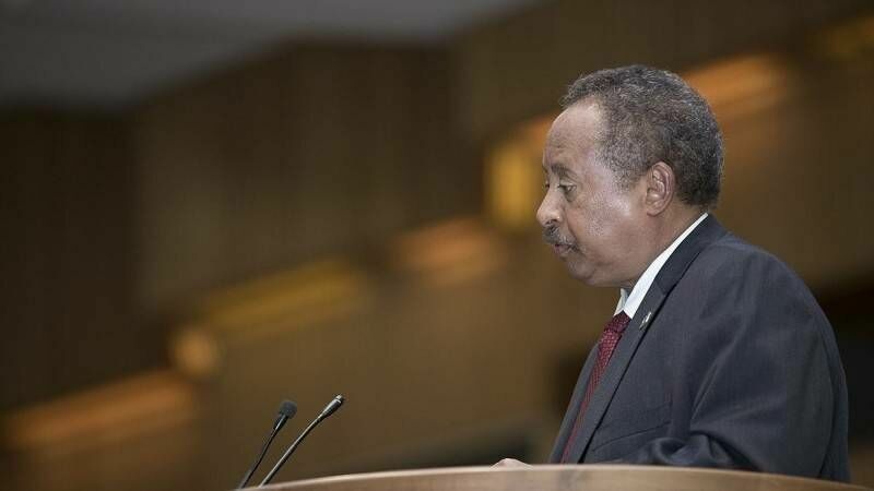 Премьер Судана ушел в отставку на фоне протестов