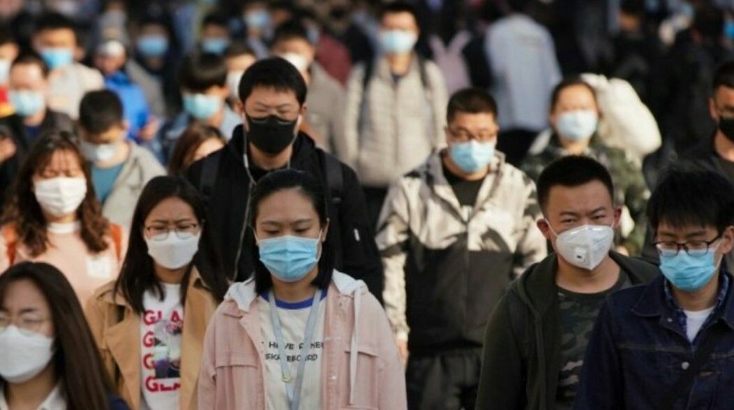 В китайском Сиане началось масштабное тестирование населения на коронавирус