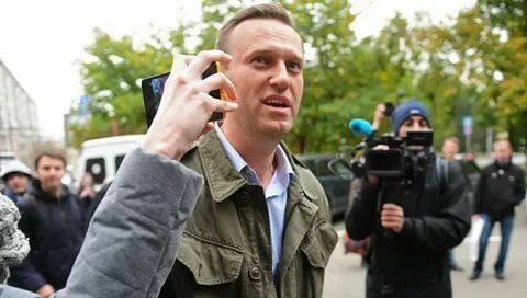 Шушарин - о Навальном: "Он отучает людей думать"