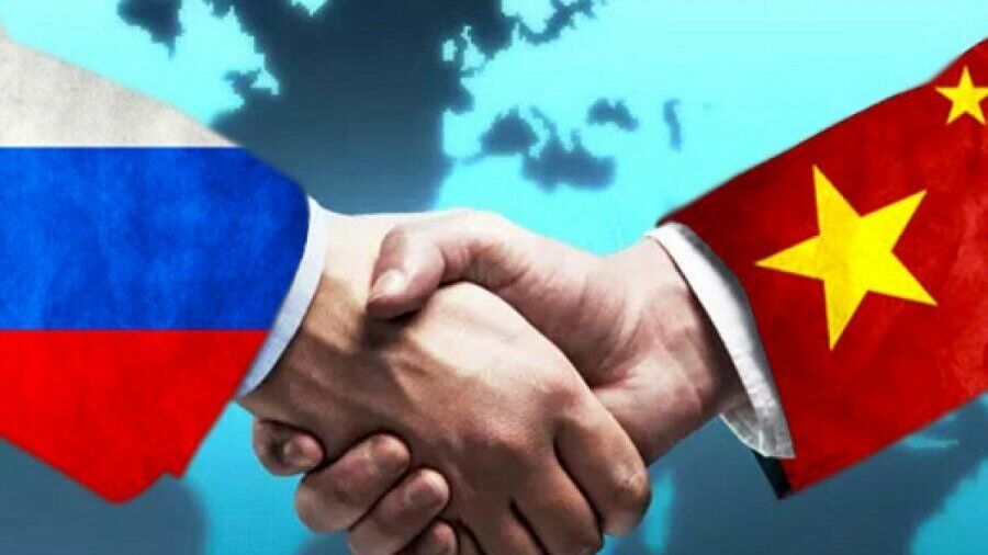 Россия радуется статусу сырьевого довеска: как страна впала в китаезависимость