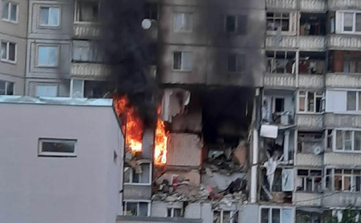 В многоэтажном жилом доме Ярославля взорвался газ, есть жертвы