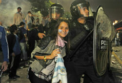 Проигрыш Аргентины на ЧМ вызвал массовые беспорядки в Буэнос-Айресе