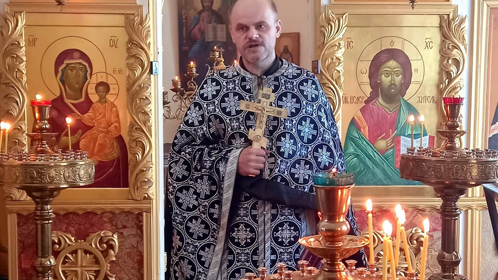 Костромского священника запретили в служении за проповеди о мире