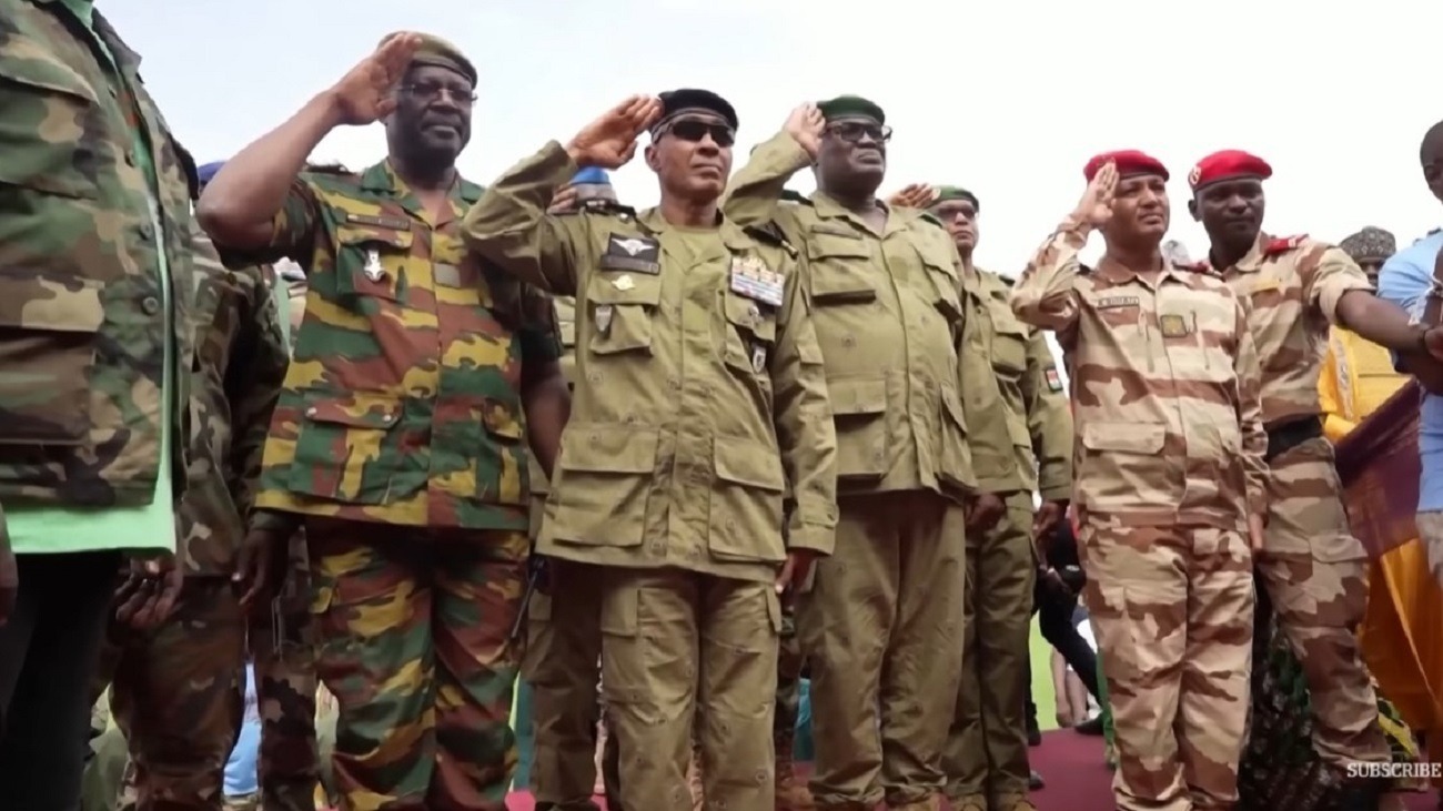 Страны ECOWAS договорились «как можно скорее» начать военную операцию в Нигере