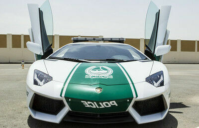 Полиция Дубая пересела на Lamborghini