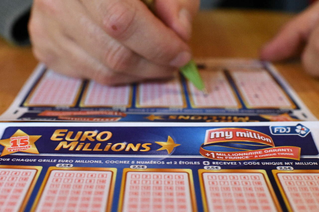 Житель Франции сорвал рекордный джекпот, выиграв 200 млн евро