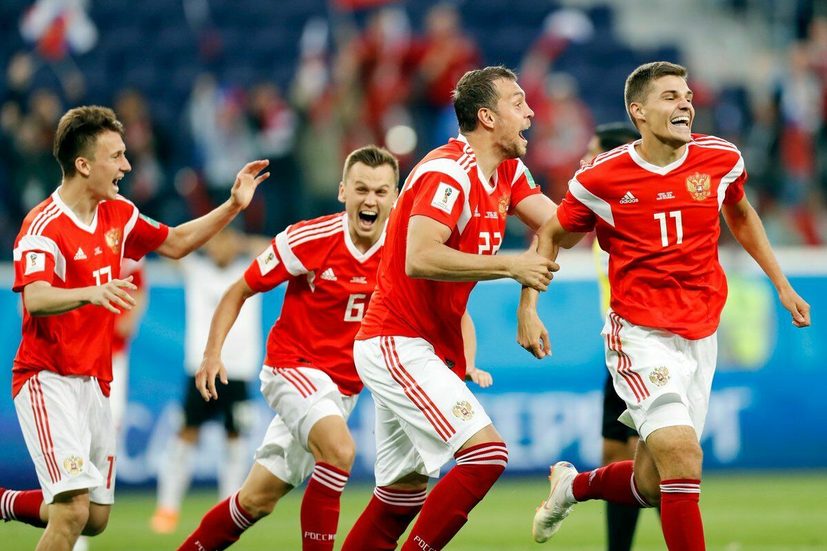 Сборная России вышла в плей-офф чемпионата мира по футболу