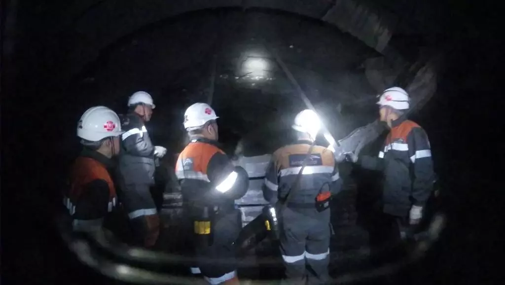 Число погибших после взрыва на шахте в Караганде увеличилось до 42 человек