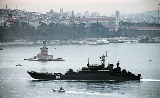 Украина рассчитывает закрыть черноморские проливы для российских кораблей