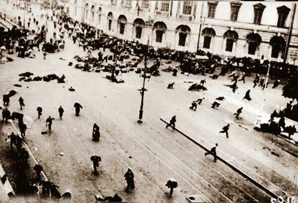 Пули вместо хлеба:100 лет назад большевики провели первый массовый расстрел