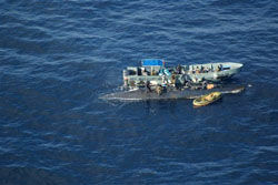 Подводную лодку с кокаином засекли у берегов Гватемалы