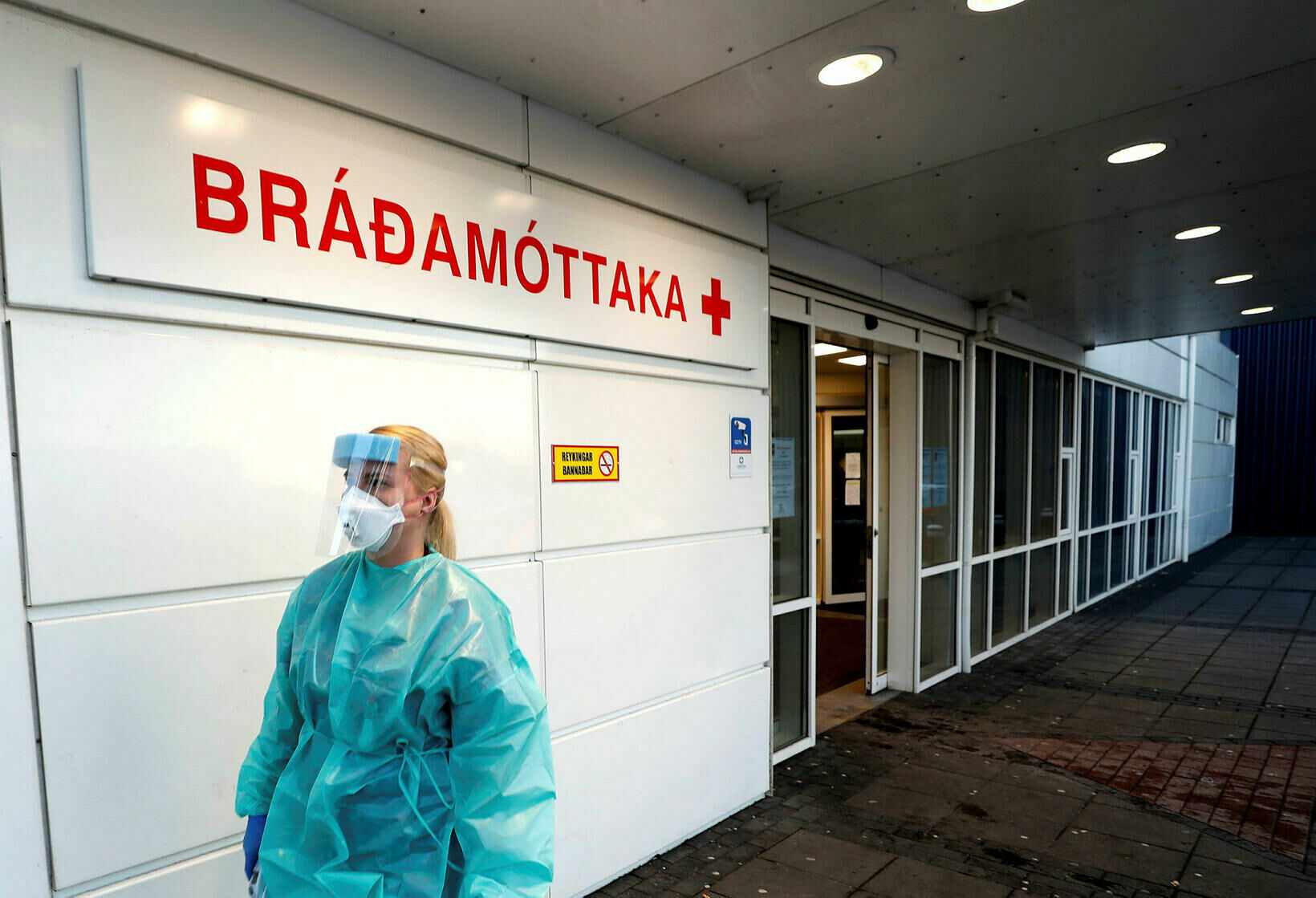 В Исландии сняли все коронавирусные ограничения