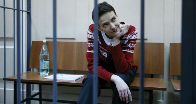 Адвокат Савченко обещал узнать подробности частичного прекращения голодовки летчицы