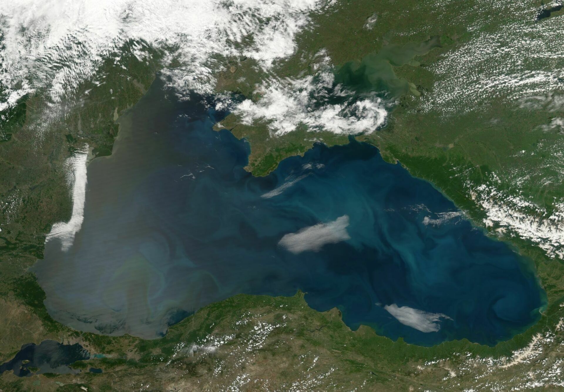 Спутник азовское море