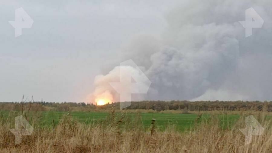 Природный пожар под Рязанью перекинулся на военные склады