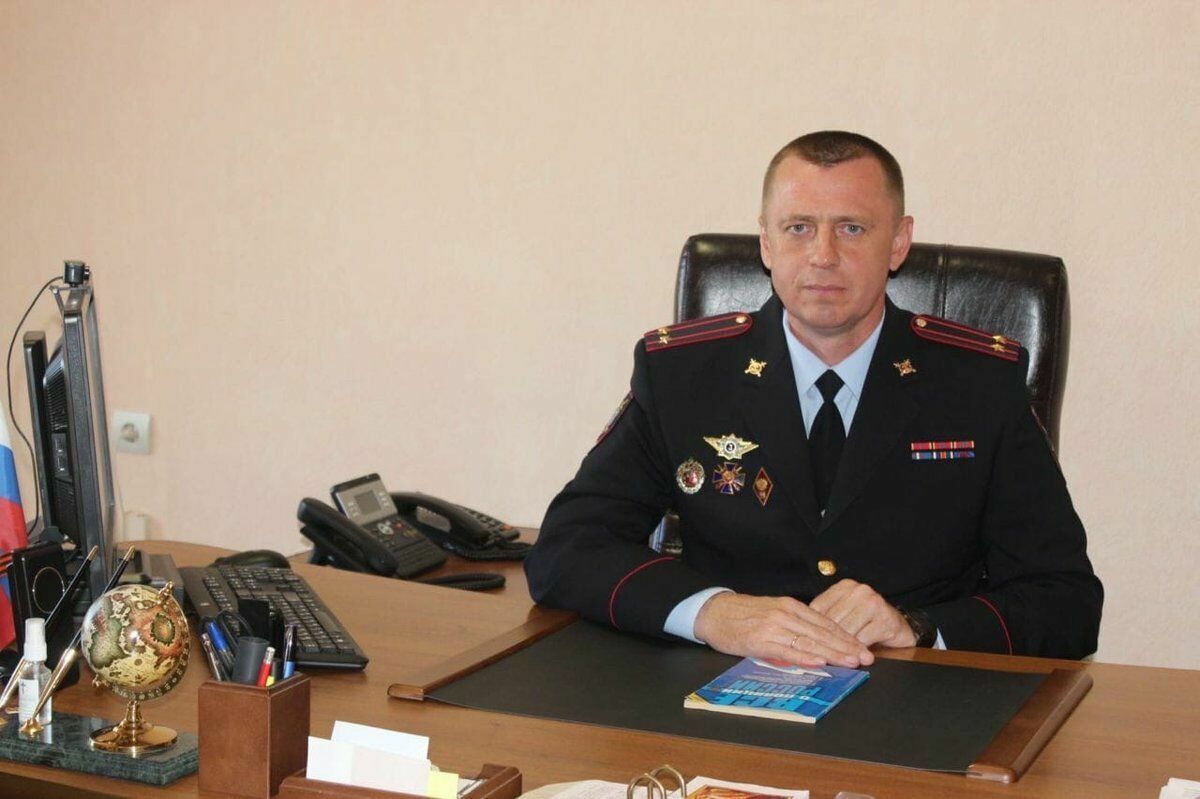 Экс-начальник полиции в Нижегородской области инсценировал ДТП с главой района