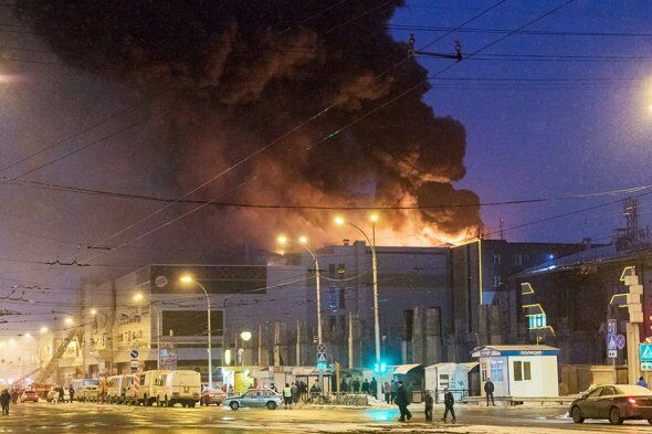 СК уточнил число погибших во время пожара ТЦ "Зимняя вишня" в Кемерово