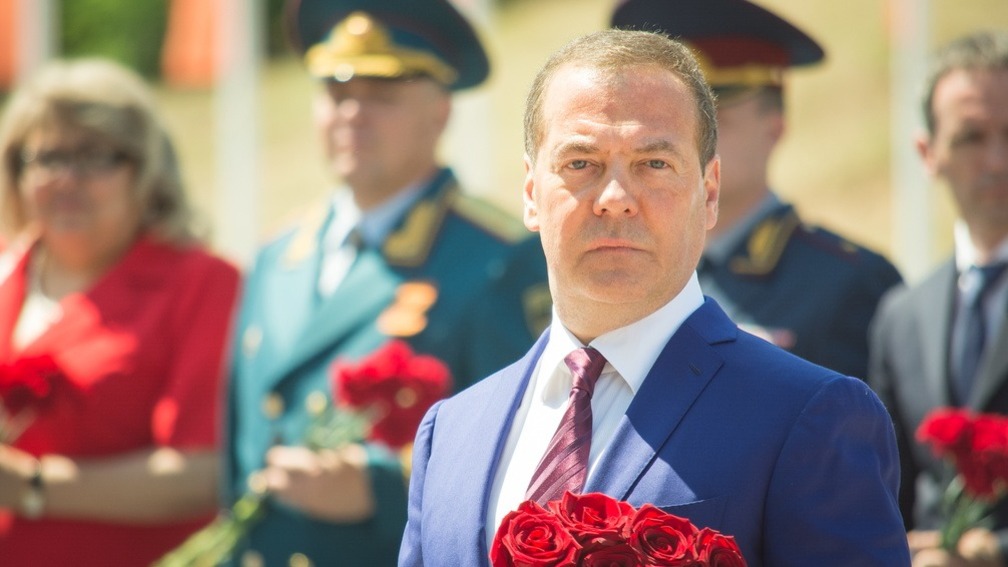 Дмитрий Медведев: «На Западе не с кем вести дела»