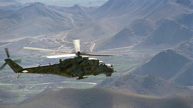 Девять человек погибли при крушении вертолета спецназа в Афганистане