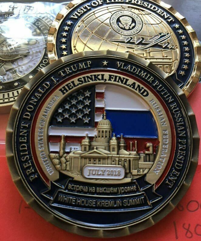 В США  выпустили памятный жетон в честь встречи Трампа и Путина