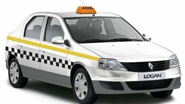 Таксисты пожаловались на свой обязательный цвет в Подмосковье