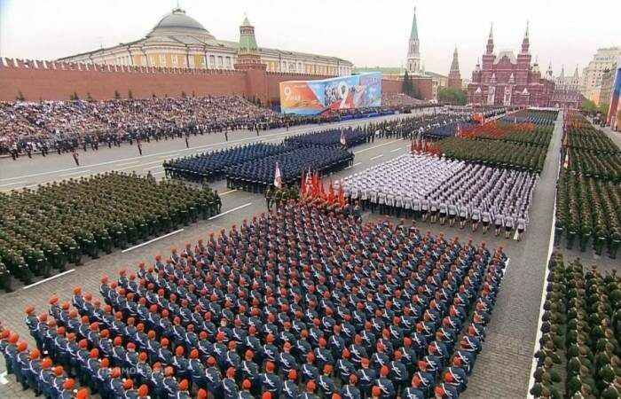 В Параде Победы участвуют около 11 тысяч военнослужащих и более 130 единиц техники