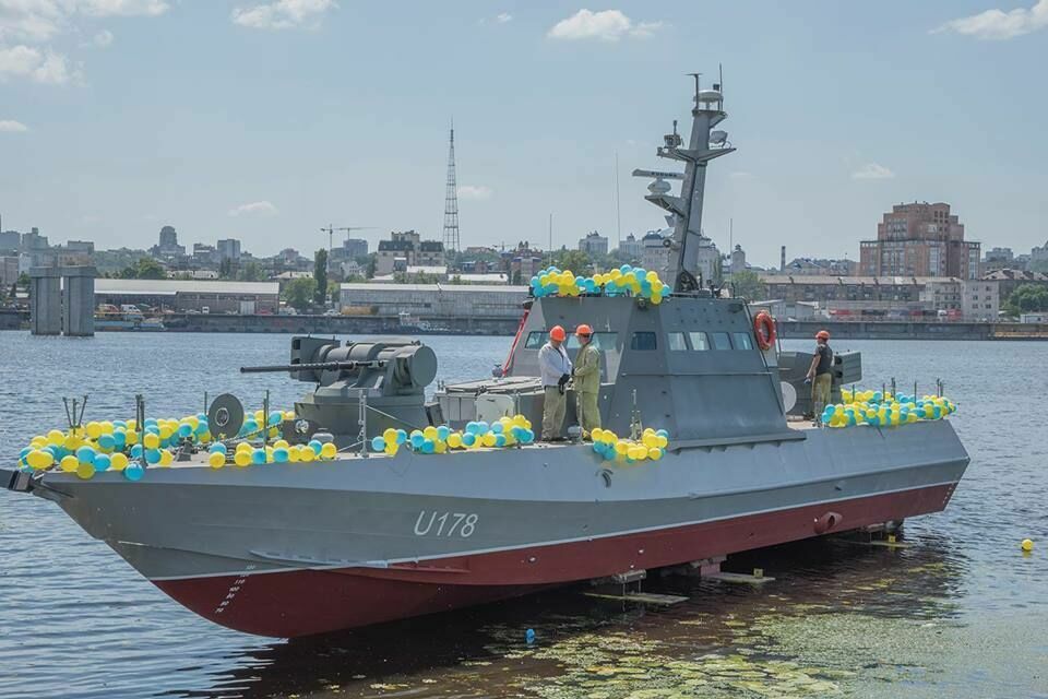 Как на параде: Украина проведет через Керченский пролив 100 кораблей