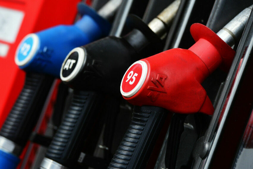 Нефтяной налоговый манёвр учтёт интересы россиян в ценах на бензин