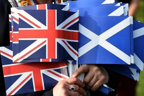 Власти Шотландии опять готовят референдум о независимости