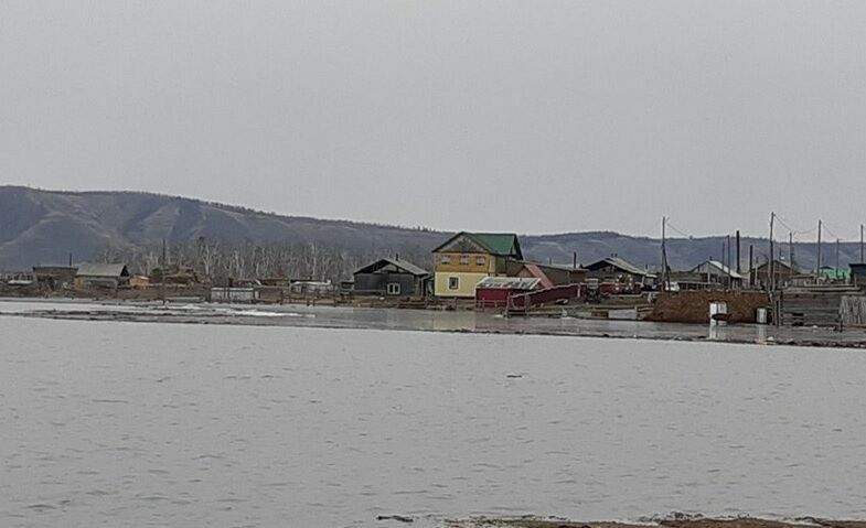 Якутия страдает от весеннего наводнения