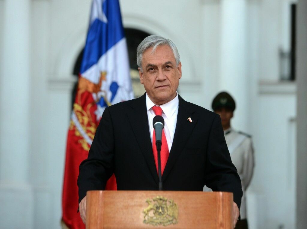 Не по-нашему: после массовых протестов президент Чили отправил кабмин в отставку