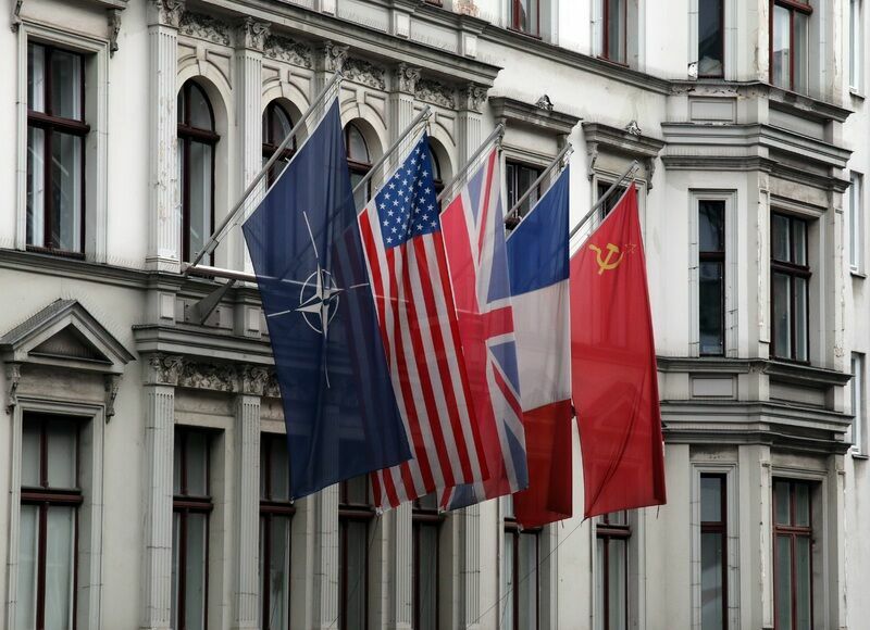 Политолог оценил просьбу Латвии прислать в страну войска США