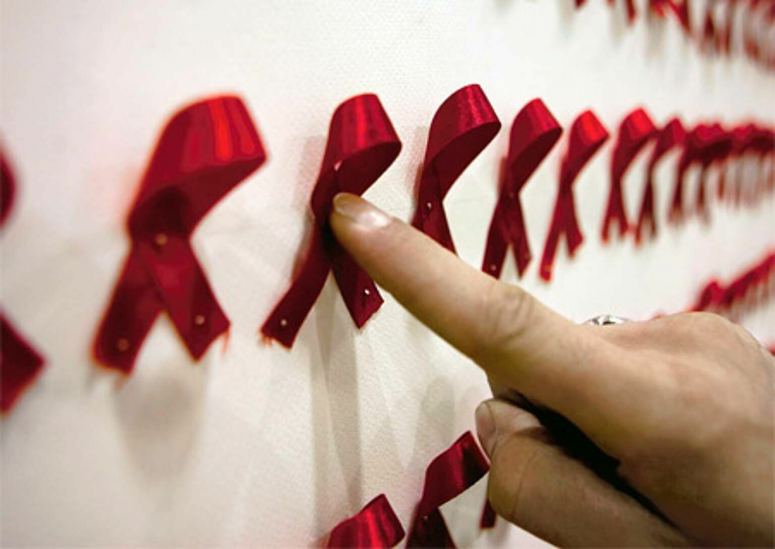 В Санкт-Петербурге перестали выдавать лекарства ВИЧ-инфицированным