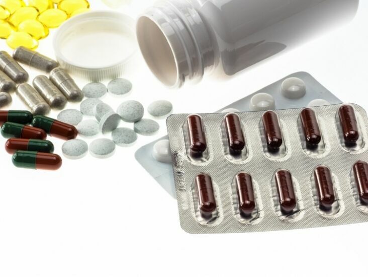 Правительство отказалось регулировать цены на дешевые лекарства