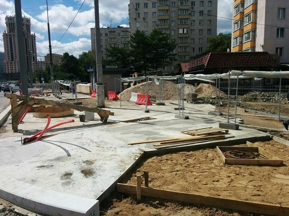 Улица Зацепский вал, работы осуществляет ООО «ТехИнжПром»