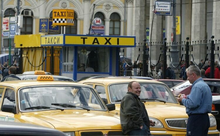 В Москве таксист сдал полицейским обсуждавшего теракт пассажира
