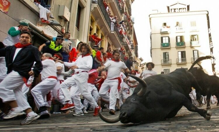 В Испании во время забега быков пострадали четыре человека