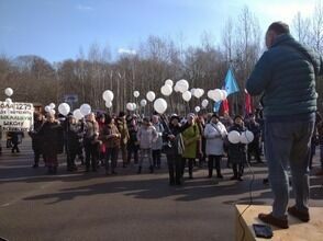 На митинг в защиту директора школы № 113  пришли представители более 20-ти других учебных заведений Москвы