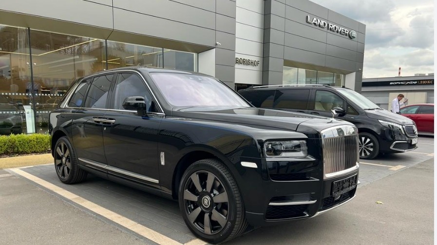 Роскошный автомобиль Rolls-Royce за $12,8 млн