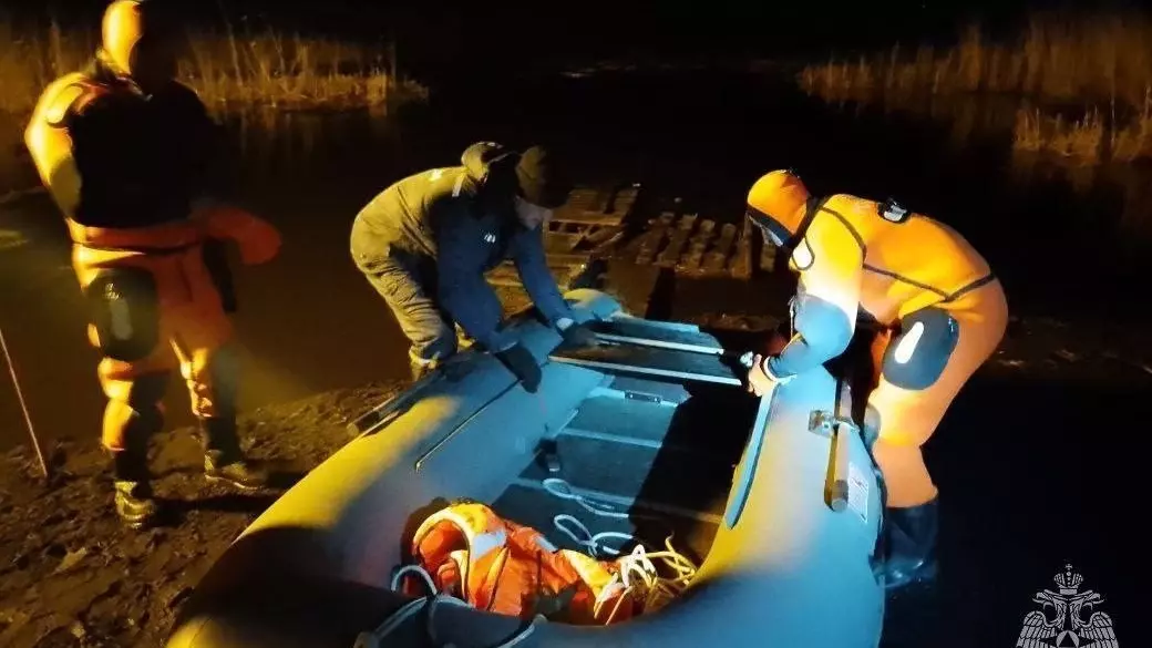 Спасательная операция на озере под Челябинском