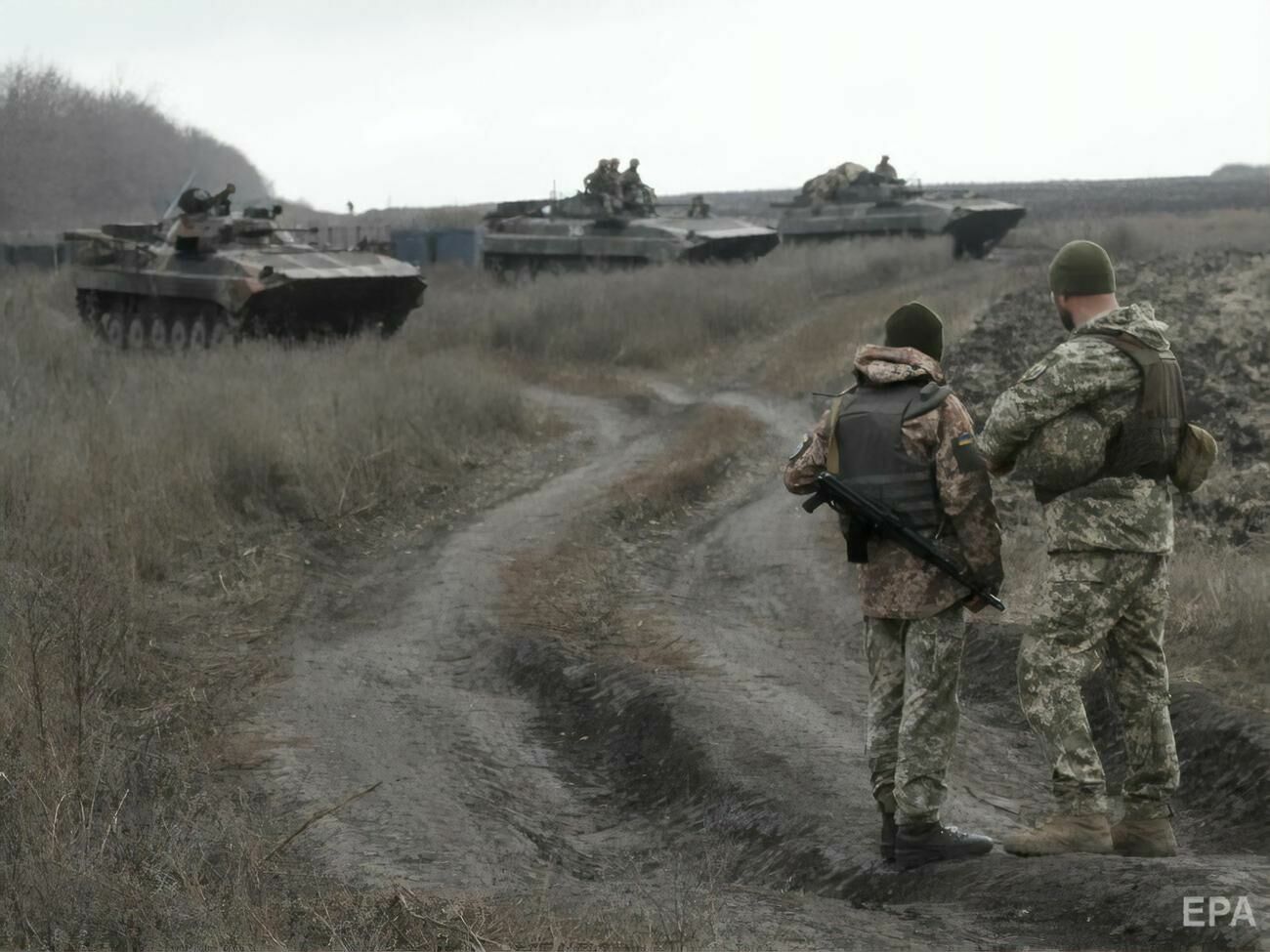 Трое украинских военных погибли при взрыве в Донбассе