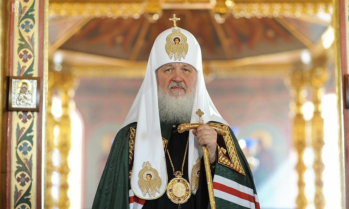 Патриарх Кирилл предложил внести в Конституцию упоминание о Боге