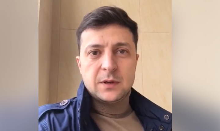 Зеленский обвинил ЦИК в подыгрывании Порошенко