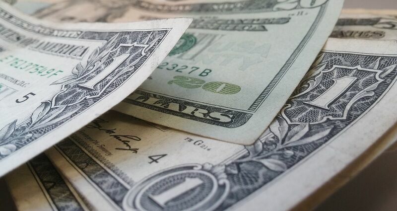 Экономист объяснил подорожание доллара  геополитической обстановкой