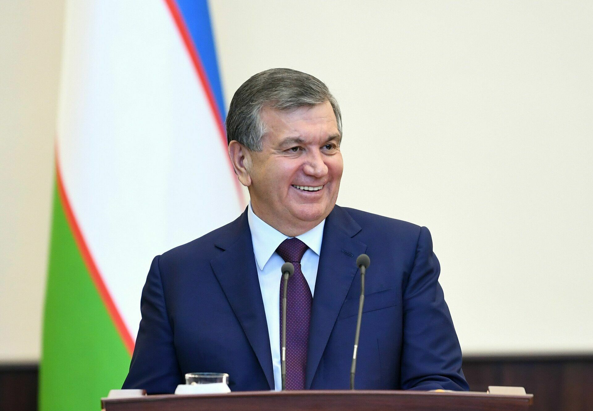 Действующий глава Узбекистана переизбран в результатом в более 80% голосов