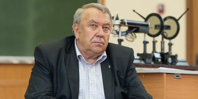Президент РАН Владимир Фортов проходит обследование в ЦКБ