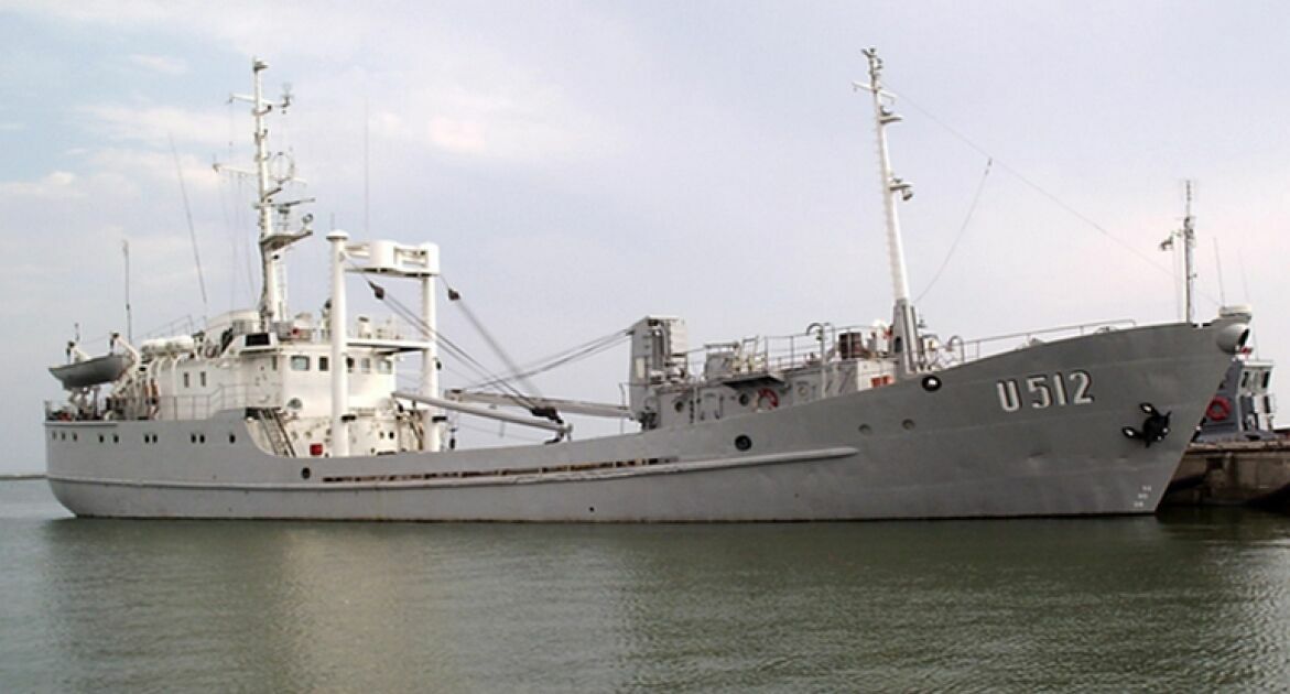Терпящее бедствие в Черном море украинское судно «Балта» буксируют в Одессу