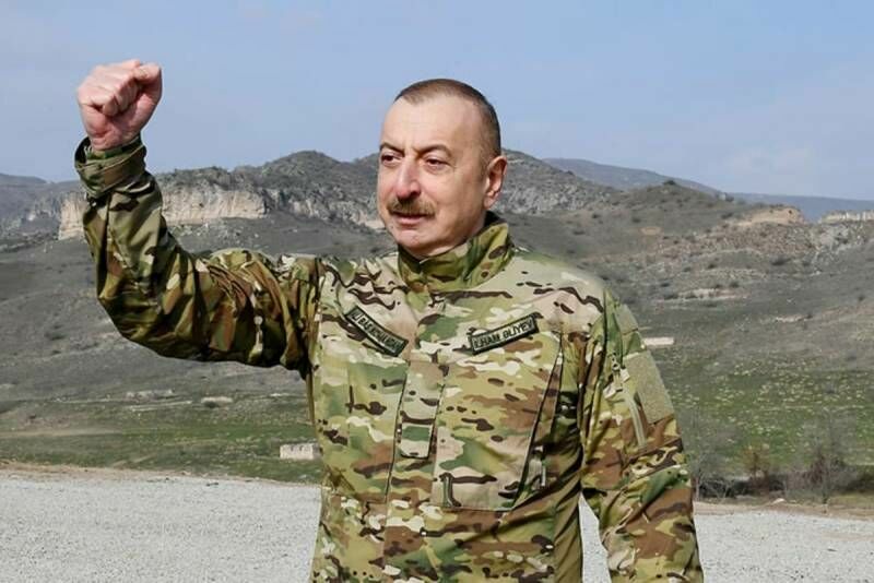 Ильхам Алиев уверяет, что хочет сотрудничать с Россией